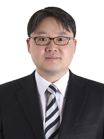 Researcher Shin, Dong-Sik photo