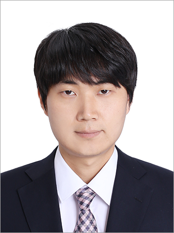 Researcher Lee, Hyunkoo photo